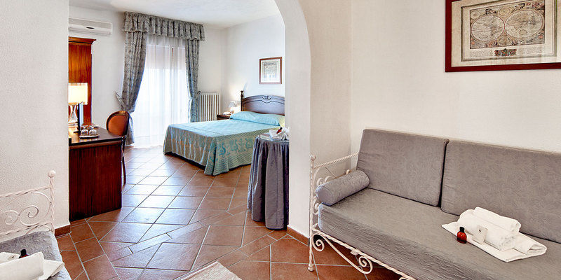 Colonna Palace Hotel Mediterraneo Olbia Exterior foto