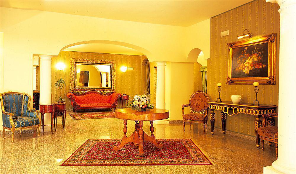 Colonna Palace Hotel Mediterraneo Olbia Interior foto